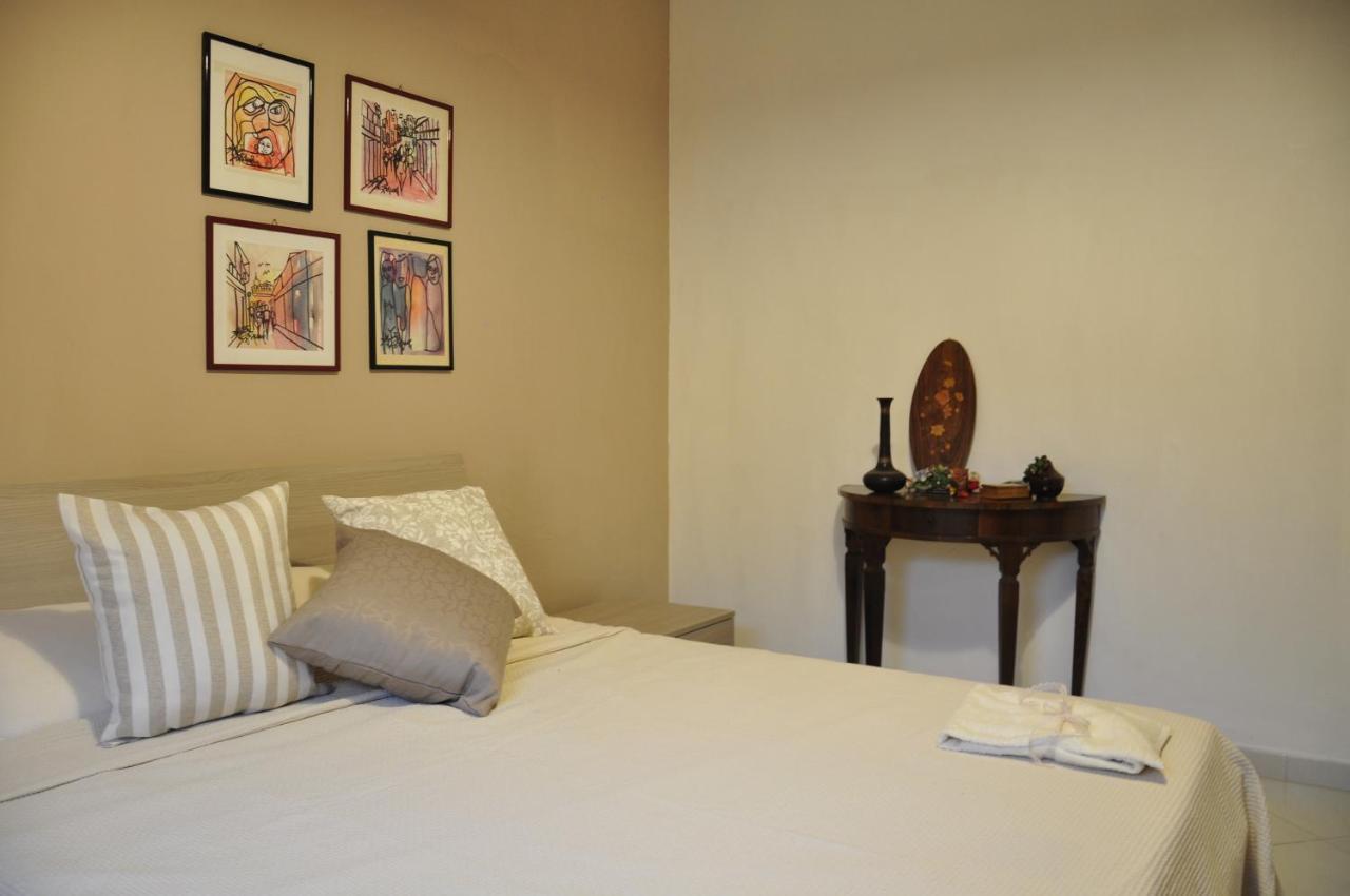 B&B Antonietta วีโกเอเกวนเซ ภายนอก รูปภาพ