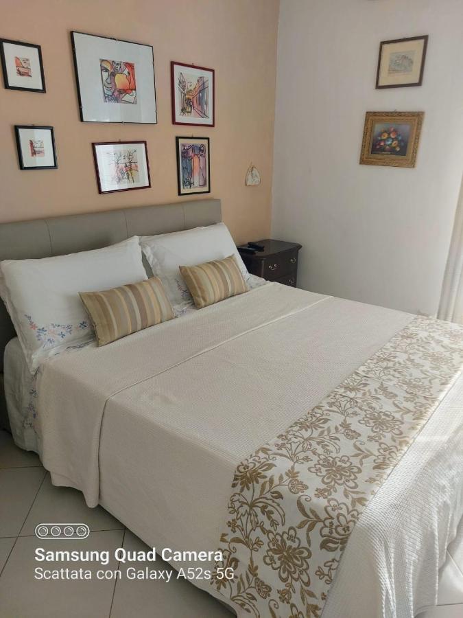 B&B Antonietta วีโกเอเกวนเซ ภายนอก รูปภาพ